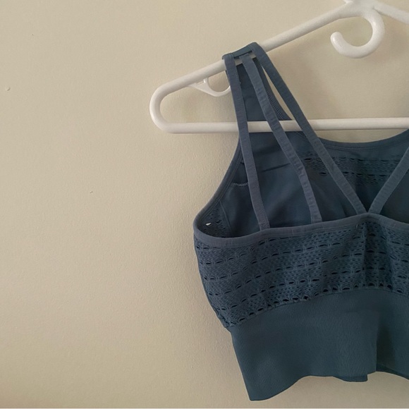 🚨[SOLD]🚨 Gymshark Sports Bra - Picture 6 of 8